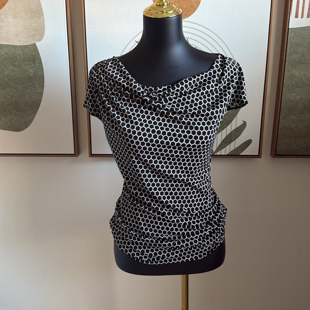 3/$10 Max Studio Monochrome Honeycomb Black Blouse